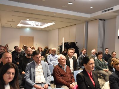 Potpisan ugovor za projekt “Osloni se na mene!” u sklopu natječaja “Zaželi - prevencija institucionalizacije”