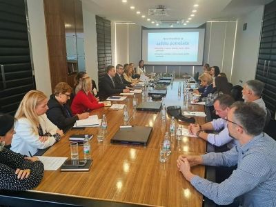 Bazne cijene i dostupni cjenici za bolju informiranost i zaštitu potrošača Bazne cijene i dostupni cjenici za bolju informiranost i zaštitu potrošača