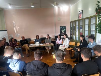 U srednjoj strukovnoj školi održan okrugli stol na temu nasilja nad i među mladima